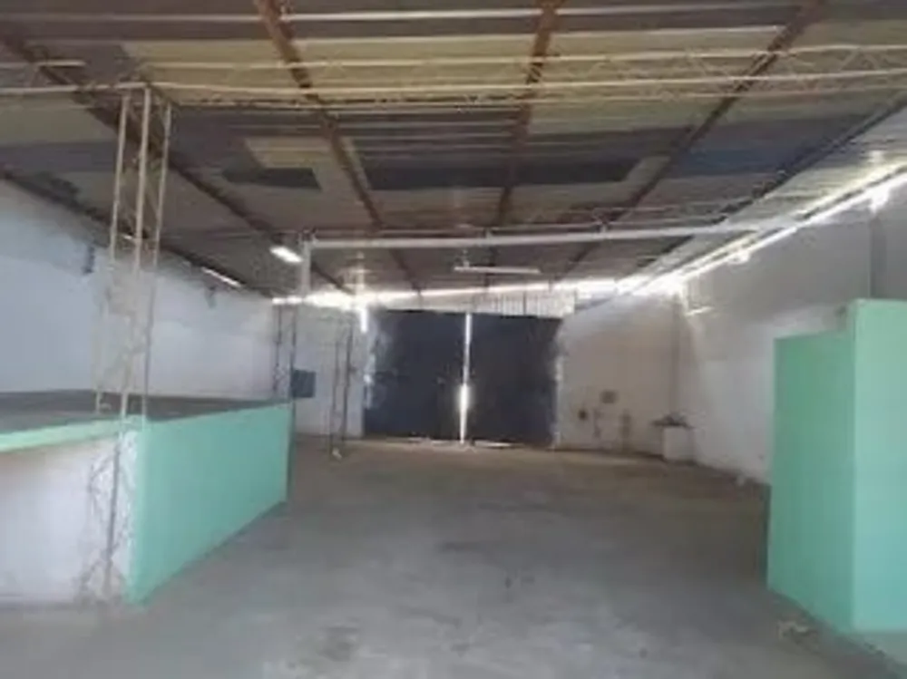Depósito-Galpão, 243 m² - Foto 3