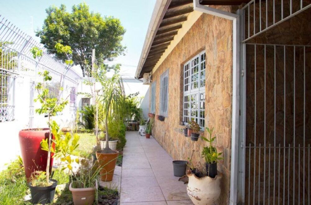Casa à venda com 4 quartos, 450m² - Foto 1