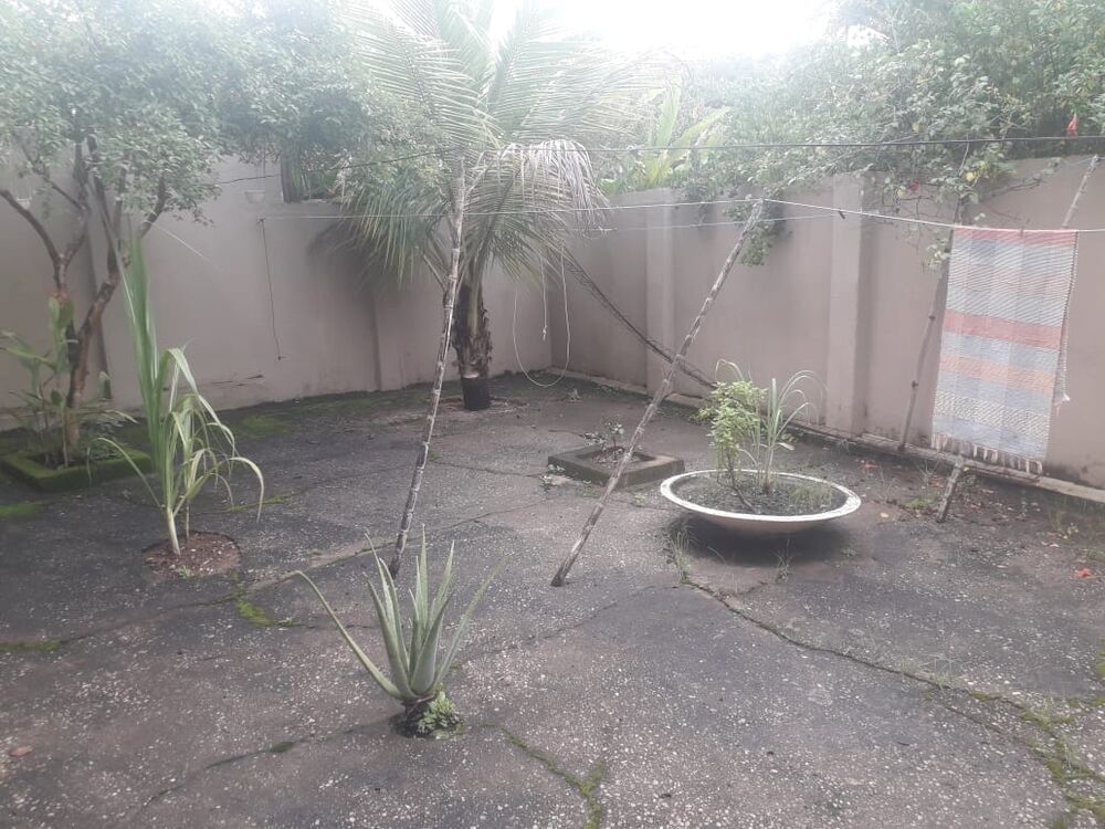 Casa à venda com 3 quartos, 400m² - Foto 10