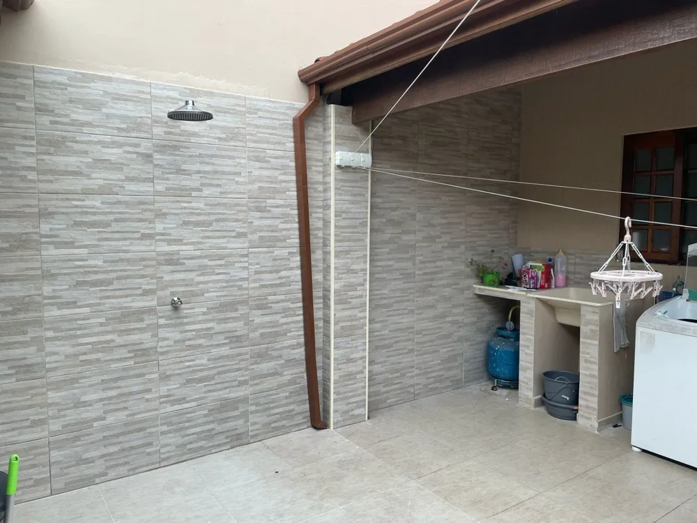 Casa, 3 quartos, 190 m² - Foto 2