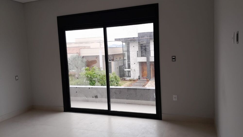 Sobrado, 3 quartos, 200 m² - Foto 1