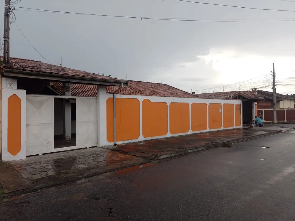 Casa, 3 quartos, 200 m² - Foto 1
