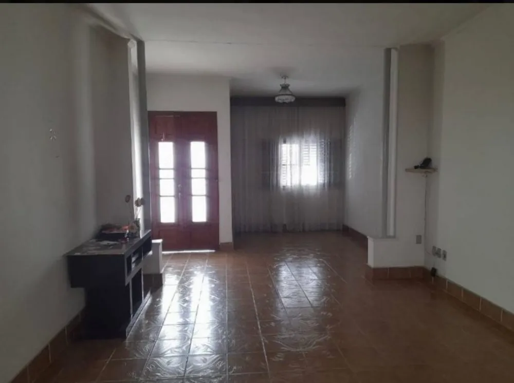 Casa, 4 quartos, 450 m² - Foto 2