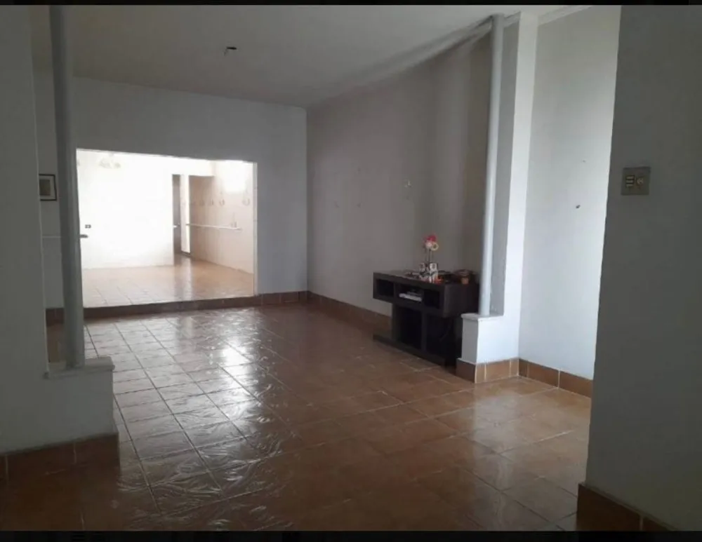 Casa, 4 quartos, 450 m² - Foto 1