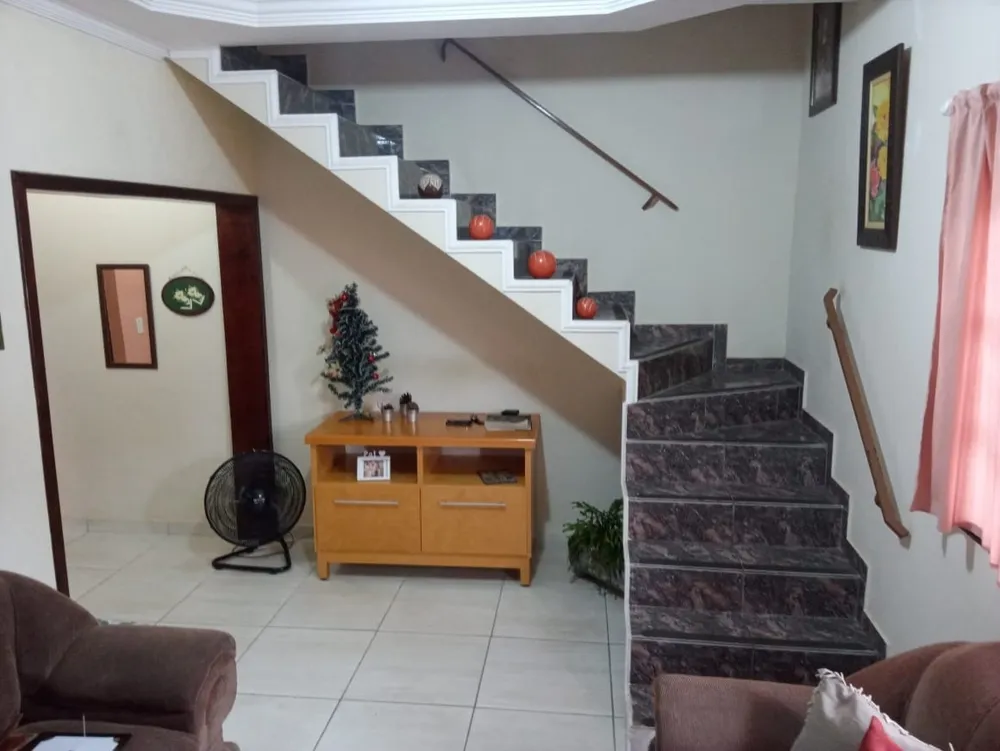 Sobrado, 3 quartos, 165 m² - Foto 1