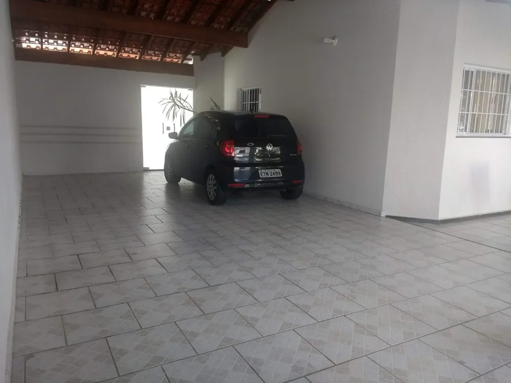 Casa, 3 quartos, 300 m² - Foto 1
