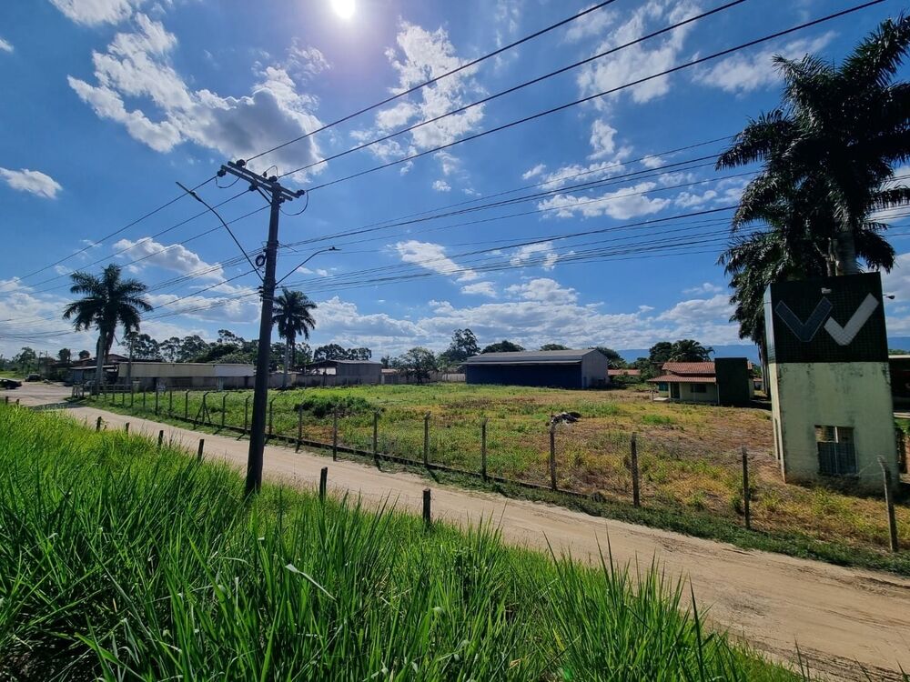 Depósito-Galpão-Armazém para alugar, 1200m² - Foto 5