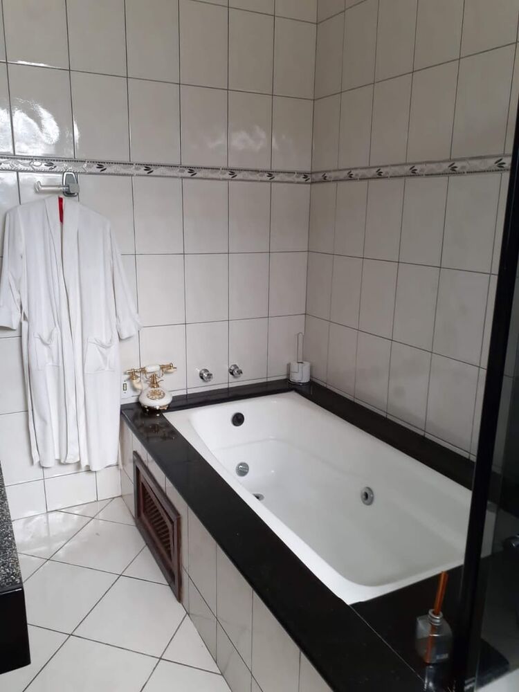 Casa, 4 quartos, 350 m² - Foto 26