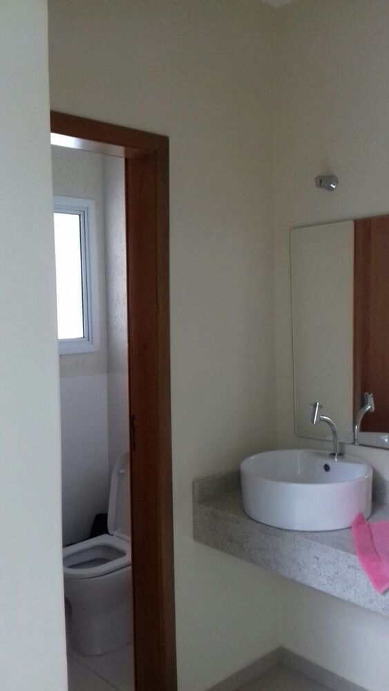 Casa à venda com 3 quartos, 380m² - Foto 3