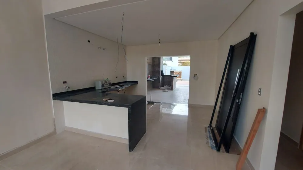 Casa, 3 quartos, 184 m² - Foto 2