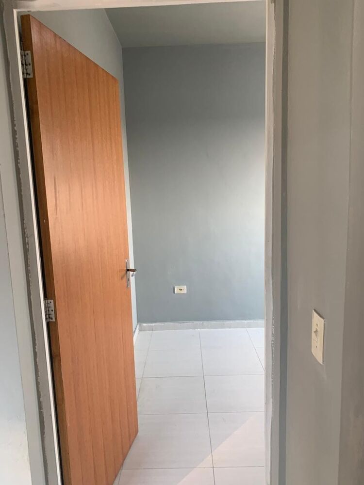 Apartamento à venda com 2 quartos, 42m² - Foto 4