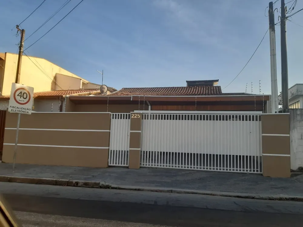 Casa, 3 quartos, 154 m² - Foto 1