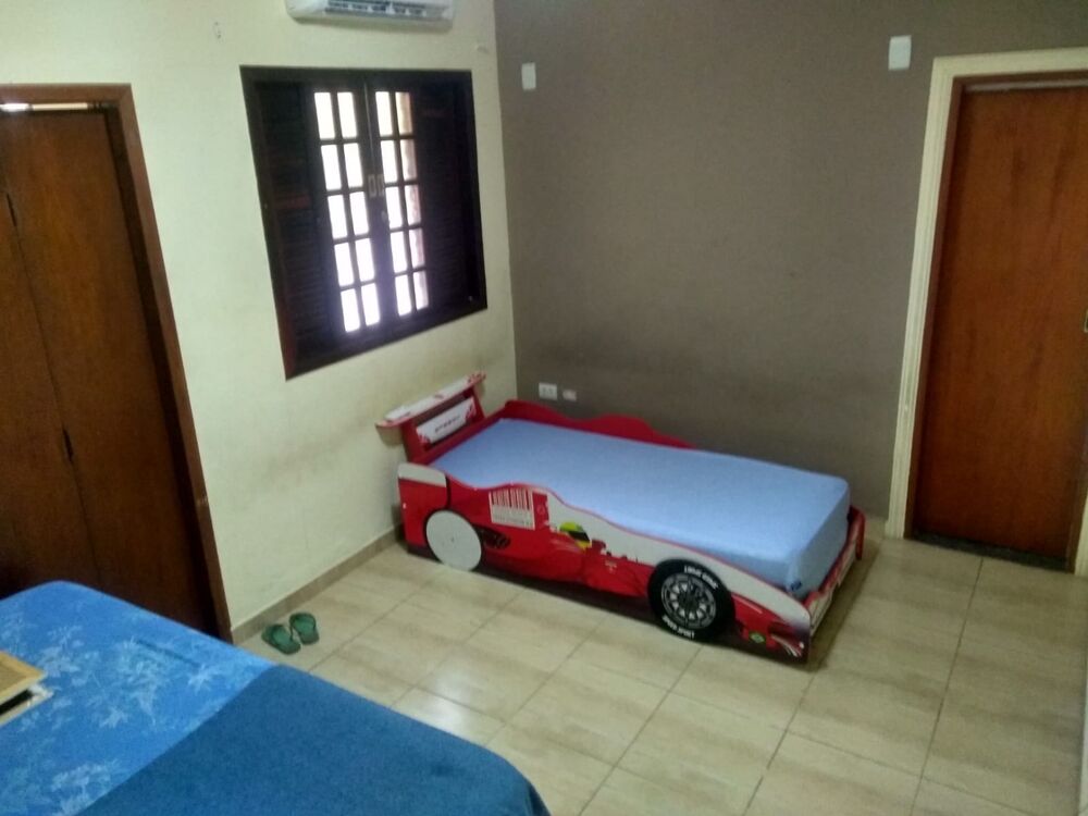 Casa, 3 quartos, 222 m² - Foto 2