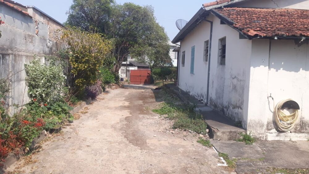 Casa à venda com 3 quartos, 620m² - Foto 6