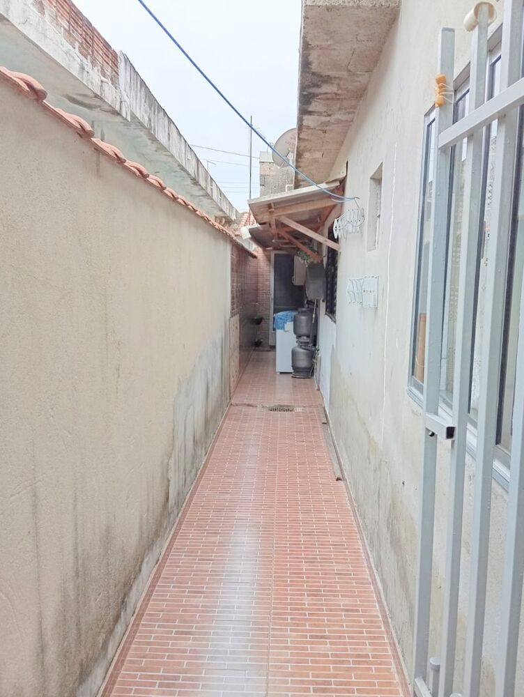 Casa à venda com 2 quartos, 90m² - Foto 22