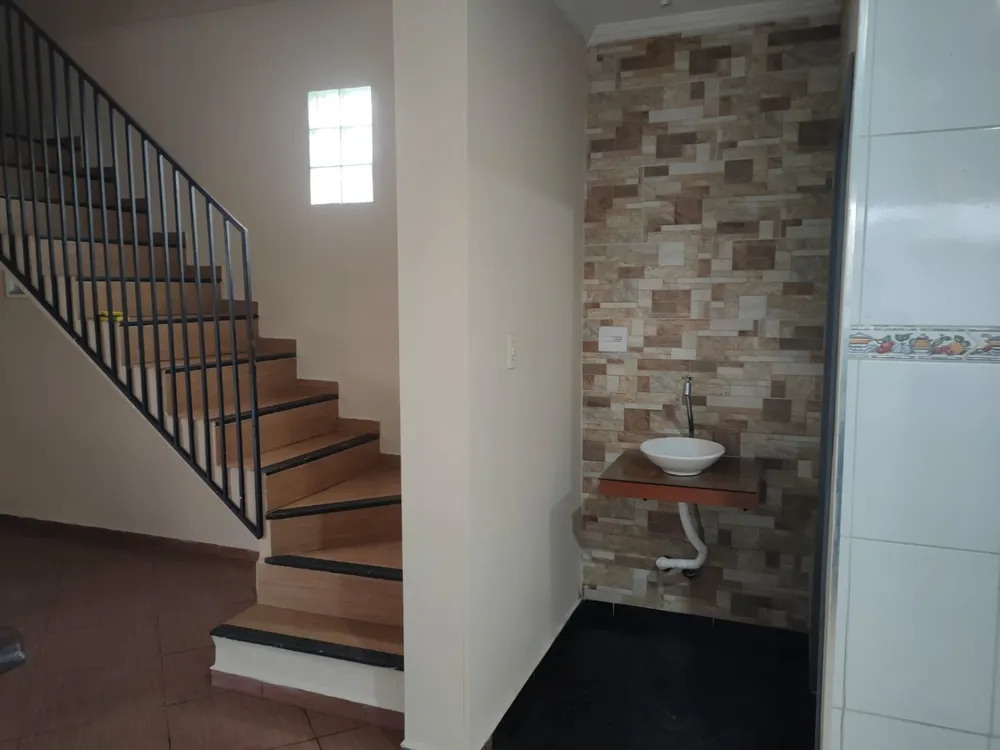 Casa, 3 quartos, 210 m² - Foto 1