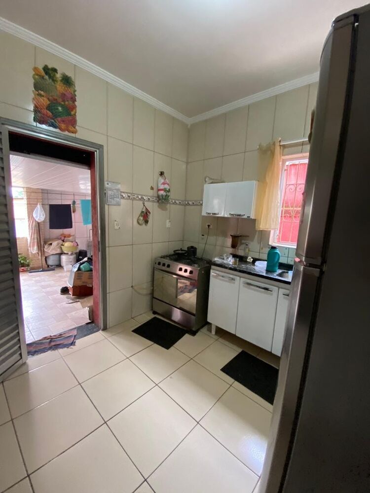 Casa, 3 quartos, 180 m² - Foto 1