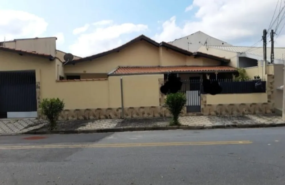 Casa, 3 quartos, 180 m² - Foto 1