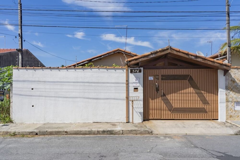 Casa, 3 quartos, 182 m² - Foto 1