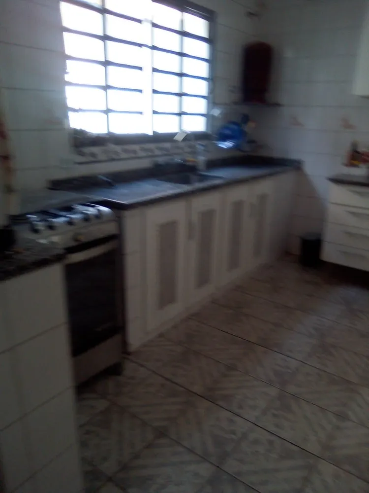 Casa, 3 quartos, 258 m² - Foto 4