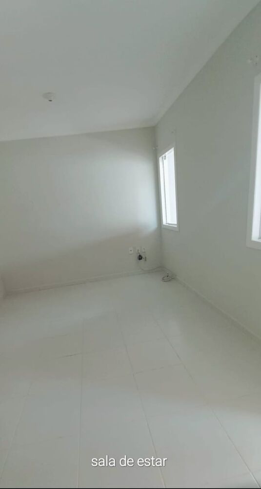 Casa, 2 quartos, 90 m² - Foto 1