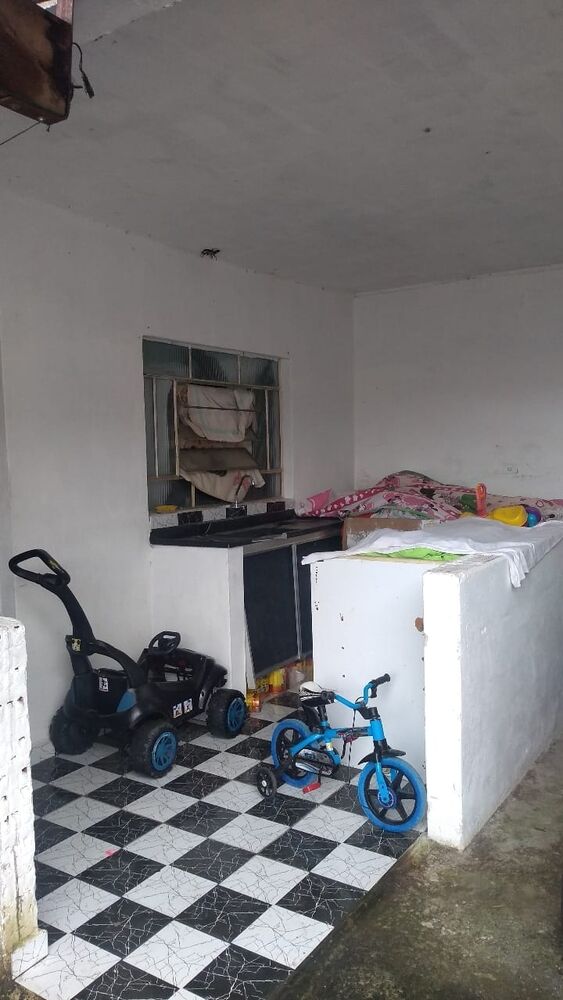 Casa à venda com 3 quartos, 250m² - Foto 7