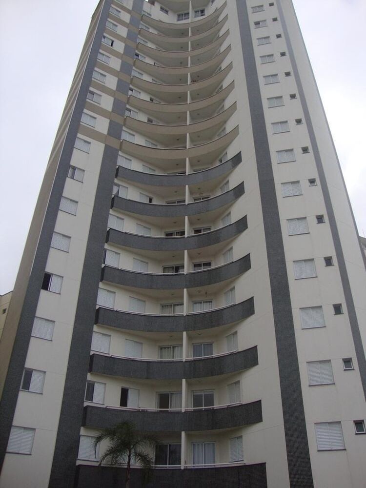 Apartamento à venda com 2 quartos, 67m² - Foto 1