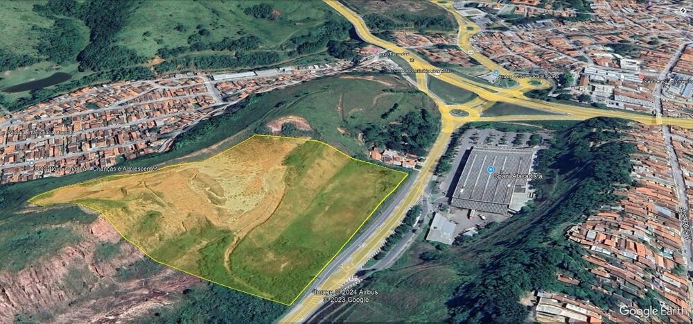 Terreno à venda, 35710m² - Foto 1