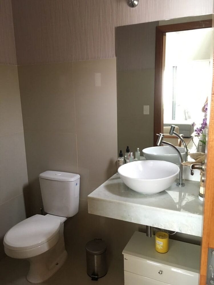 Sobrado, 3 quartos, 200 m² - Foto 1