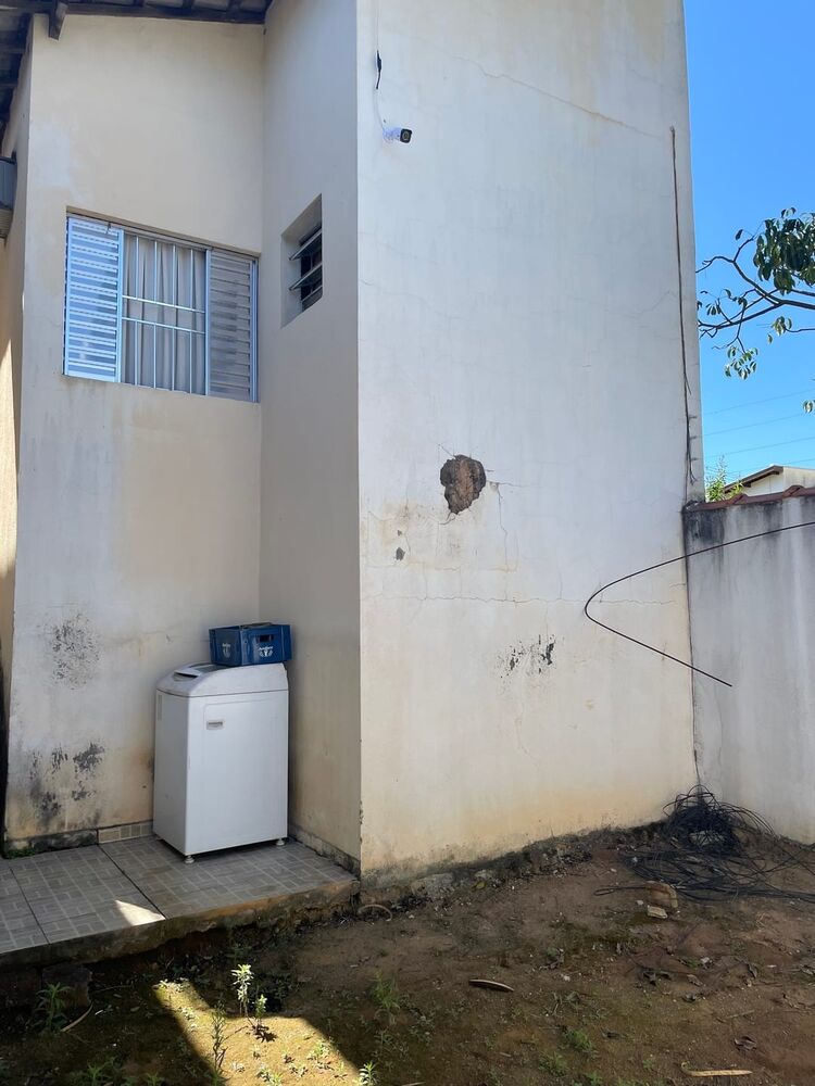 Casa à venda com 2 quartos, 61m² - Foto 9