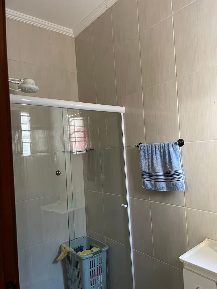 Casa à venda com 2 quartos, 61m² - Foto 2