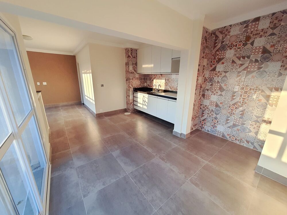 Cobertura à venda e aluguel com 3 quartos, 150m² - Foto 3