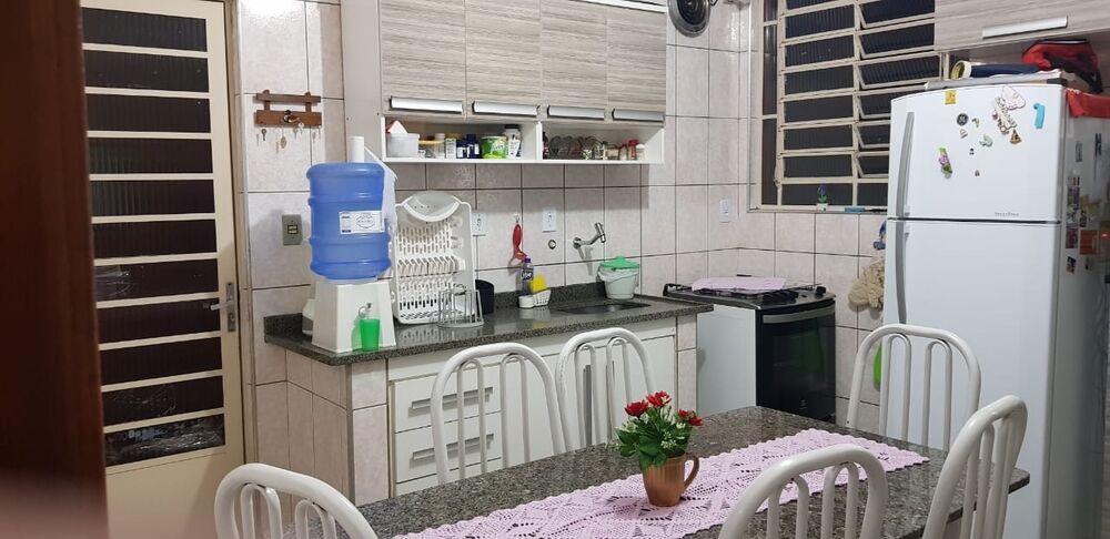 Casa à venda com 2 quartos, 130m² - Foto 8