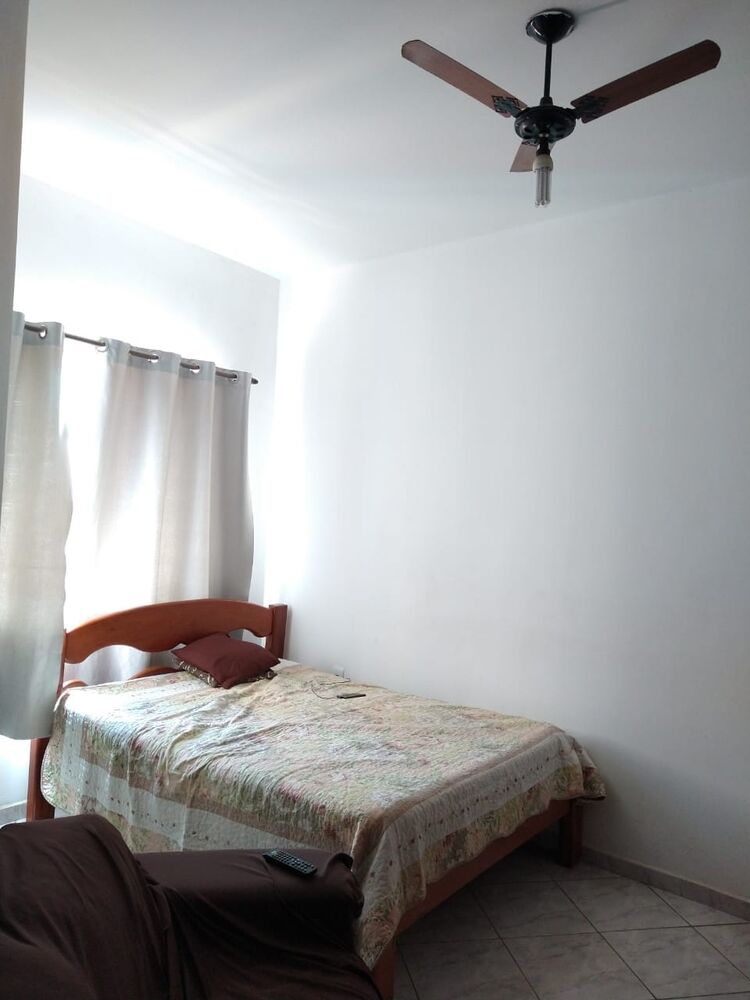 Casa à venda com 5 quartos, 176m² - Foto 2