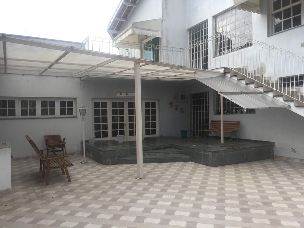 Sobrado à venda com 3 quartos, 474m² - Foto 4