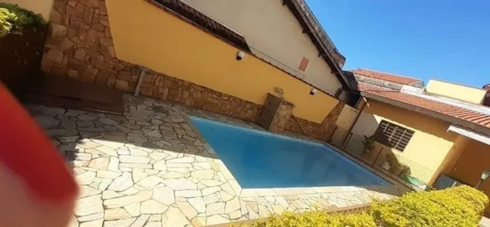 Casa, 4 quartos, 350 m² - Foto 1