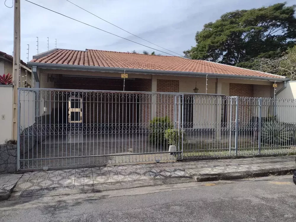 Casa, 3 quartos, 180 m² - Foto 2