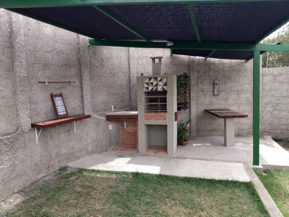 Casa, 3 quartos, 168 m² - Foto 2