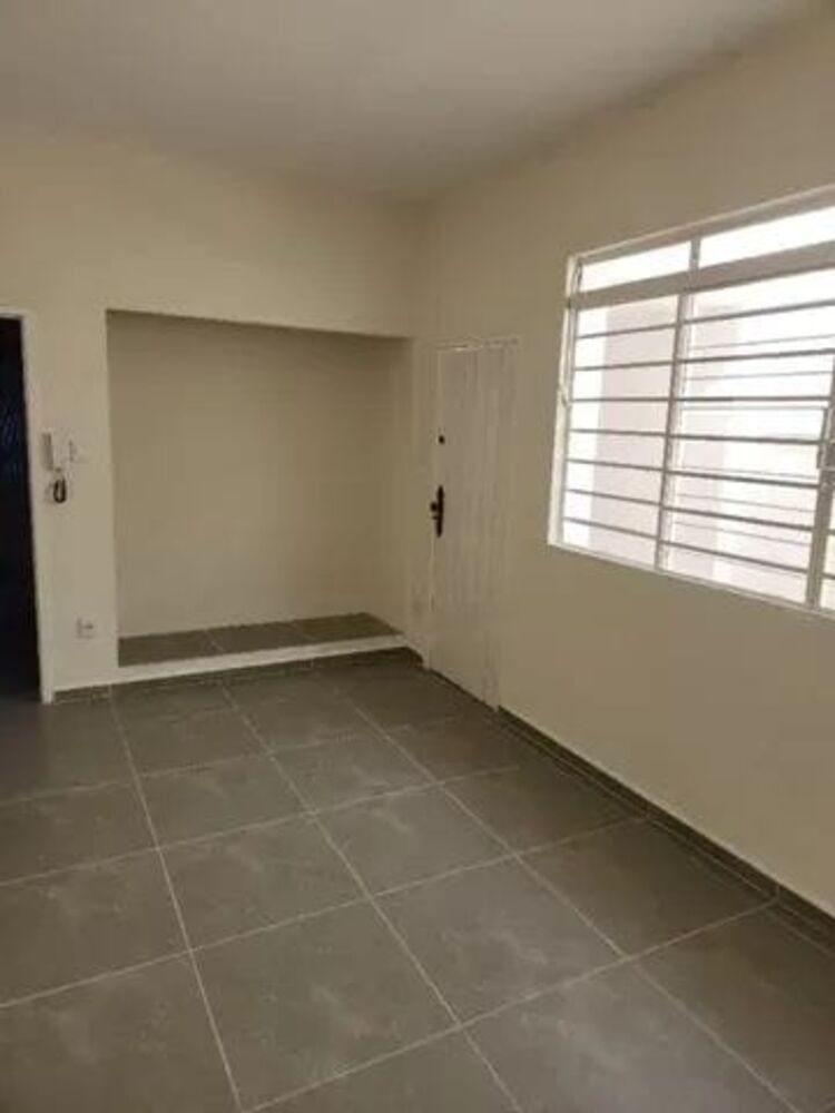 Casa à venda com 4 quartos, 196m² - Foto 4