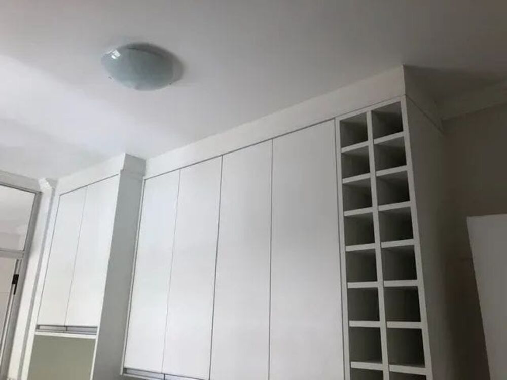 Apartamento à venda com 3 quartos, 90m² - Foto 1