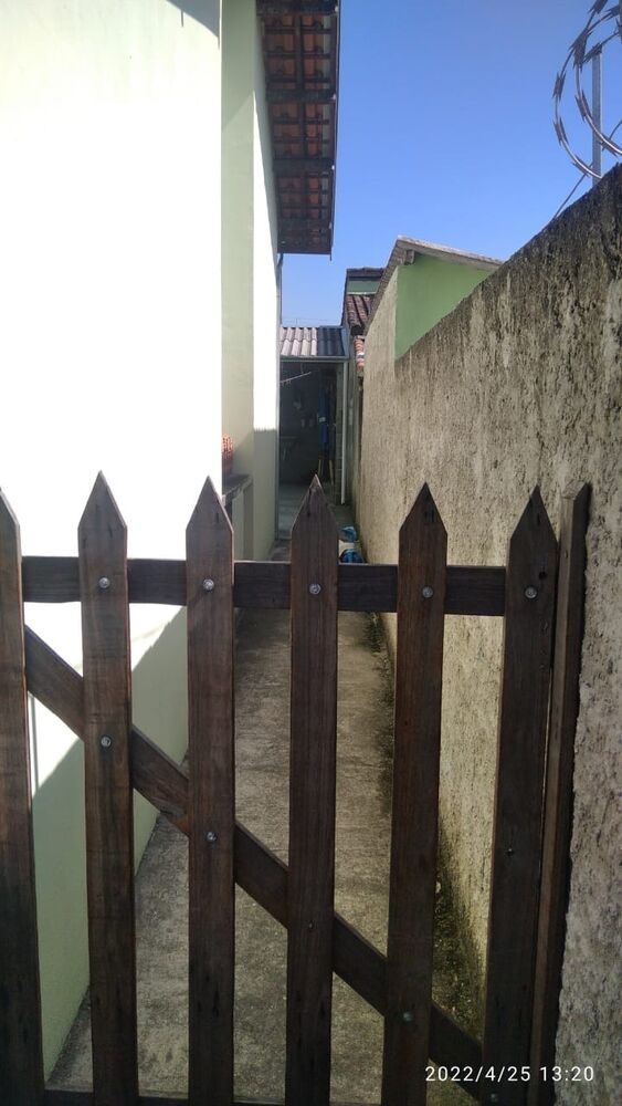 Casa à venda com 3 quartos, 125m² - Foto 1