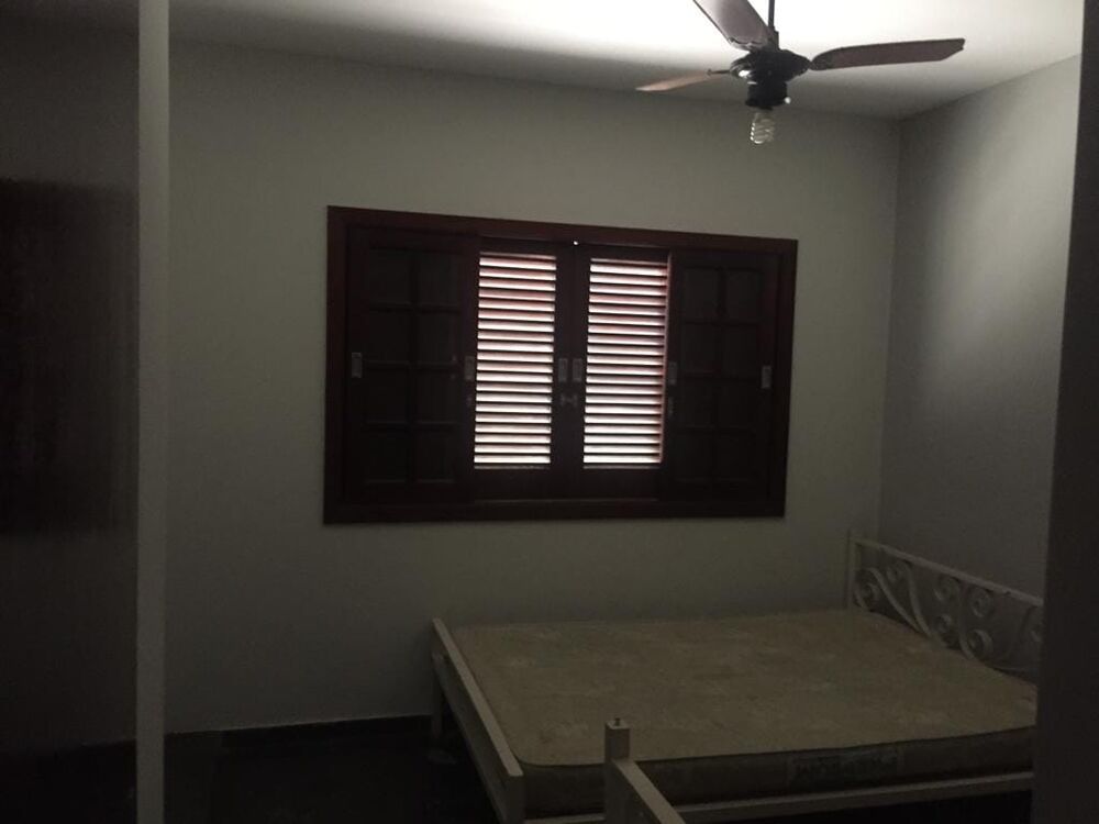 Casa à venda com 5 quartos, 200m² - Foto 8