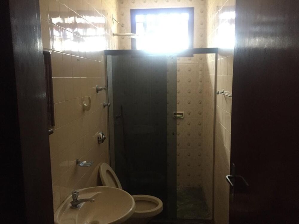 Casa à venda com 5 quartos, 200m² - Foto 6