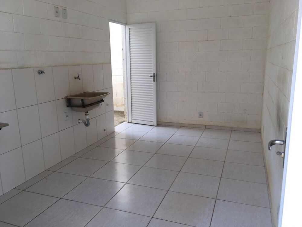 Depósito-Galpão-Armazém à venda e aluguel, 300m² - Foto 2