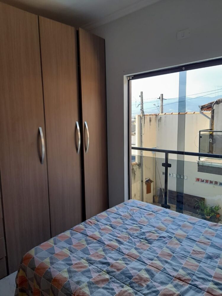 Casa, 2 quartos, 180 m² - Foto 1