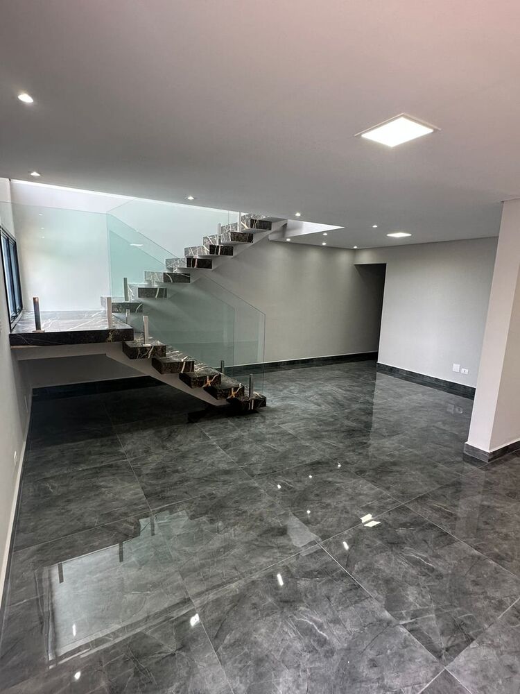 Sobrado, 3 quartos, 176 m² - Foto 1