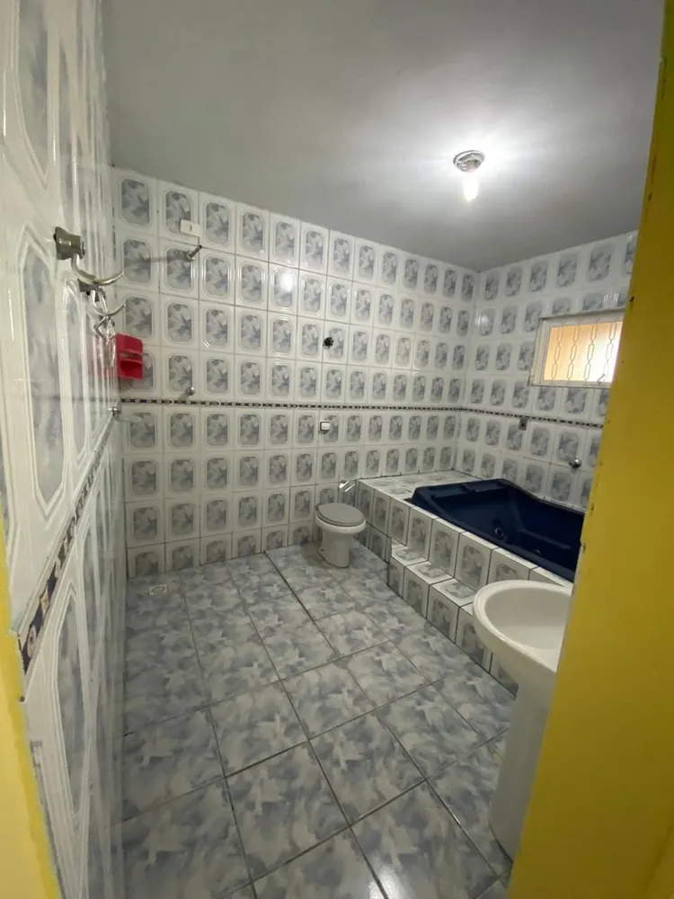 Casa, 4 quartos, 212 m² - Foto 2
