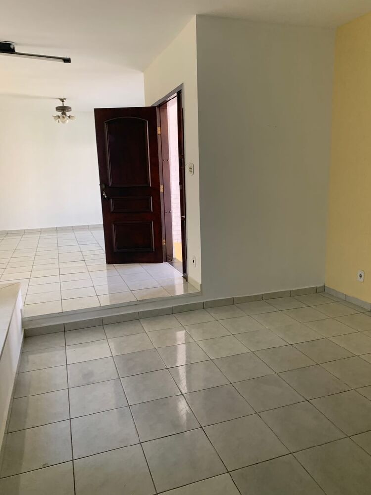 Casa, 3 quartos, 154 m² - Foto 4