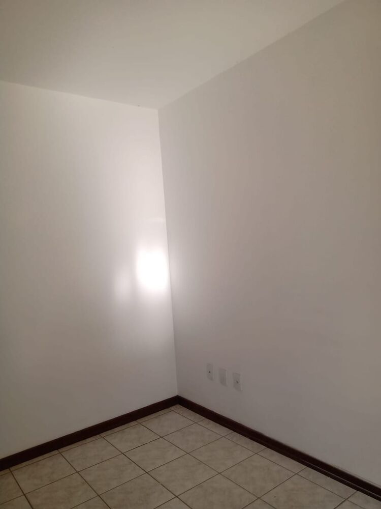 Casa à venda com 3 quartos, 120m² - Foto 3