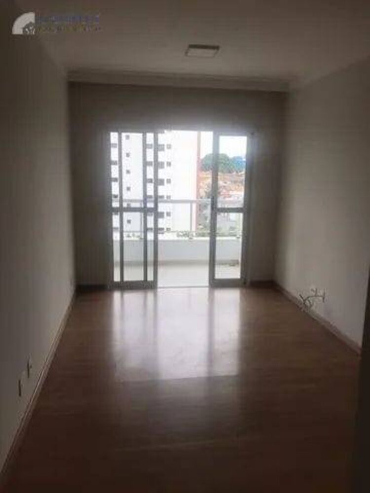 Apartamento à venda com 2 quartos, 74m² - Foto 1